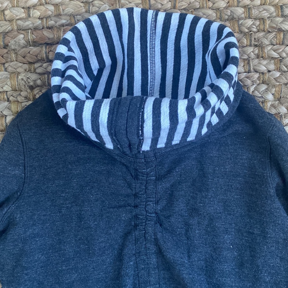 Lululemon Pullover - image 2